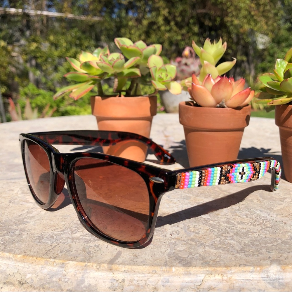 Wayfarer style sunglasses Native American beadwork